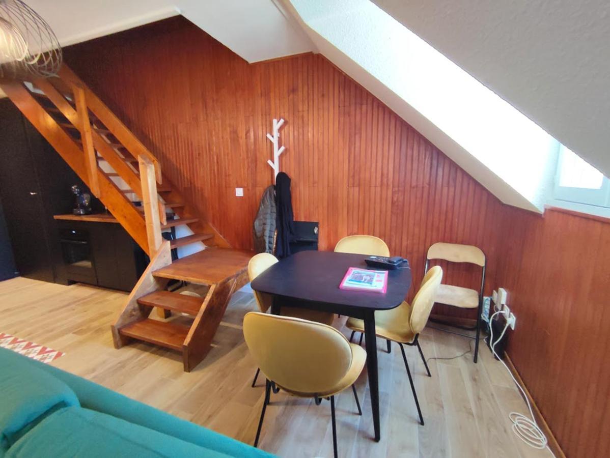 Au Cocon De Joy, T3 Duplex, Wifi, 4 Personnes Lägenhet Bagnères-de-Luchon Exteriör bild